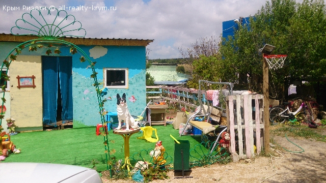 Объявления Крыма Севастополь. Продажа * 2 дома на участке 10.5 соток. Цена: 50000р.