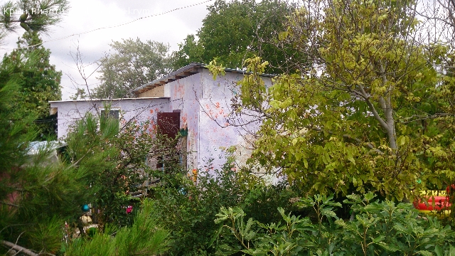 Объявления Крыма Севастополь. Продажа * 2 дома на участке 10.5 соток. Цена: 50000р.