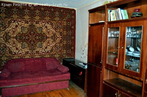 Объявления Крыма Ялта. Продажа 2-х комнатная квартира, центр. Цена: 73500р.