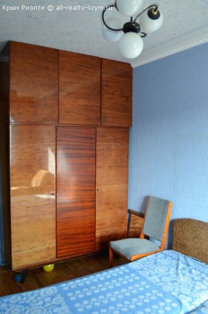Объявления Крыма Ялта. Продажа 2-х комнатная квартира, центр. Цена: 73500р.