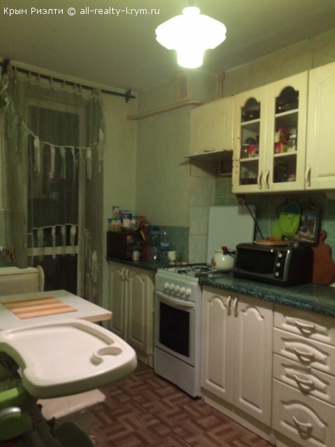 Объявления Крыма Евпатория. Продам 3 ком.кв. Цена: 60000р.