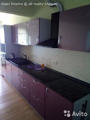 Объявления Крыма Алупка. Продам 3 комнатная квартира. Цена: 91000р.