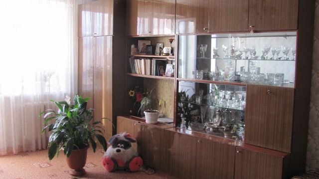 Объявления Крыма Севастополь. Продам 3х ком квартира в б. казачья. Цена: 65000р.