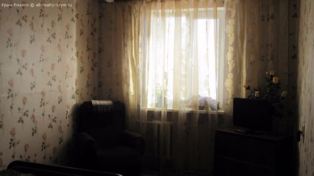 Объявления Крыма Севастополь. Продам 3х ком квартира в б. казачья. Цена: 65000р.