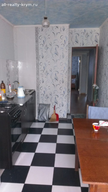 Объявления Крыма Первомайское. Продажа 3х комнатная квартира 72 кв.м.. Цена: 1950000р.