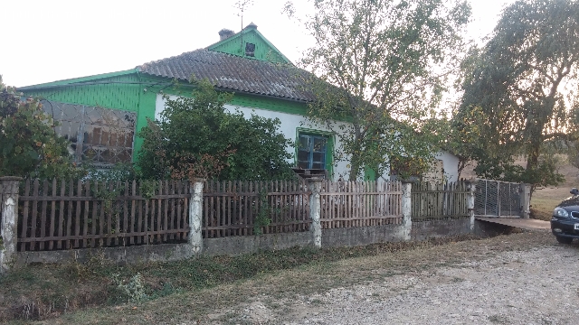 Объявления Крыма Белогорск. Продажа Дом 65 кв. м. 25 соток с. Красная Слобода. Цена: 15000р.