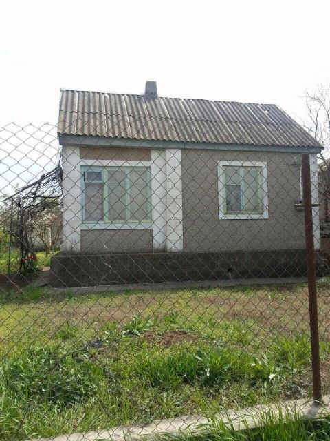 Объявления Крыма Евпатория. Продам дом в пригороде Евпатории,сад тов "Весна". Цена: 16000р.