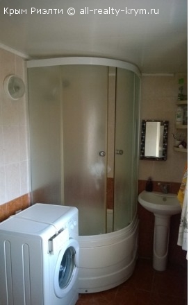 Объявления Крыма Красногвардейское. Продажа Дом в центре Крыма. Цена: 44000р.