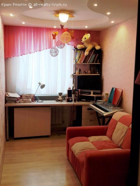 Объявления Крыма Ялта. Продам Двухкомнатная квартира. Цена: 76000р.