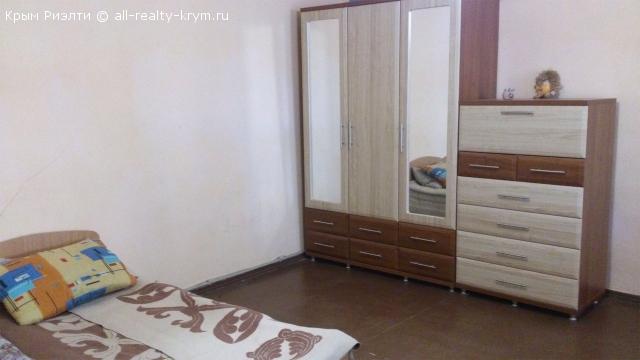 Объявления Крыма Бахчисарай. Продажа Двухуровневая 3-к квартира с верандой. Цена: 2200000р.