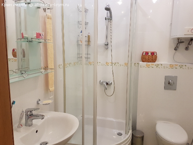 Объявления Крыма Ялта. Продажа * коттедж в Никите Сон у моря. Цена: 60000000р.