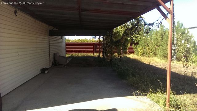 Объявления Крыма п.Андреевка. продам Отличный коттедж на берегу моря. Цена: 50000р.