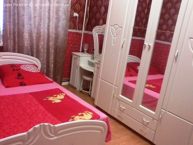 Объявления Крыма Феодосия. Продам Свою 2-хком.кв. в Феодосии. Цена: 60000р.