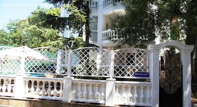 Объявления Крыма Алушта. Продажа Продажа виллы у моря в Алуште. Цена: 35000000р.
