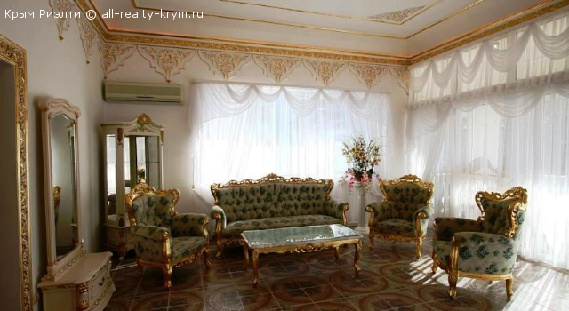 Объявления Крыма Алушта. Продажа Продажа виллы у моря в Алуште. Цена: 35000000р.
