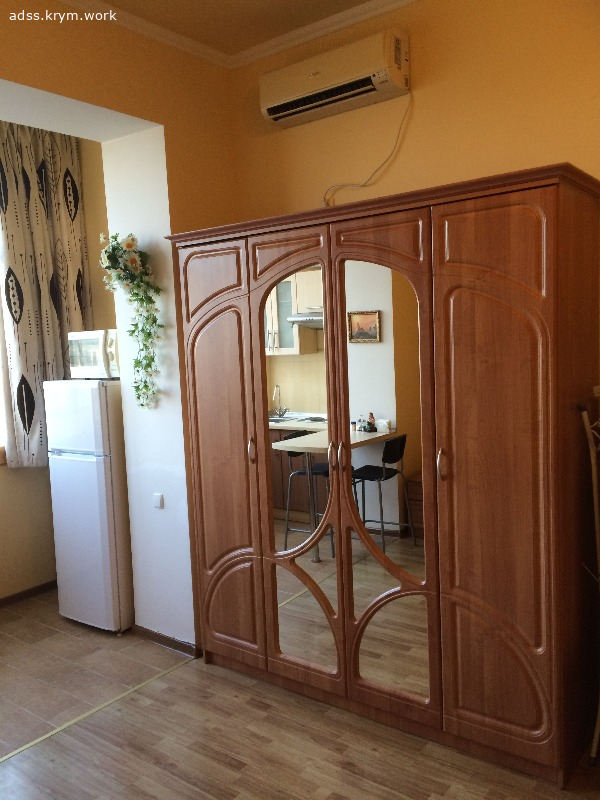 Объявления Крыма Ялта. Сдам в аренду Сдам квартиру. Цена: 2500р.