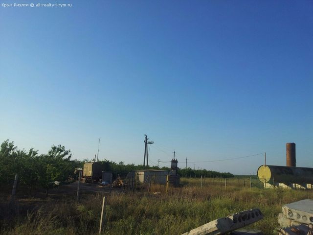 Объявления Крыма Угловое. Продам Участок у моря в Угловом. Цена: 16000р.