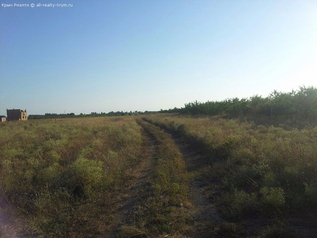 Объявления Крыма Угловое. Продам Участок у моря в Угловом. Цена: 16000р.
